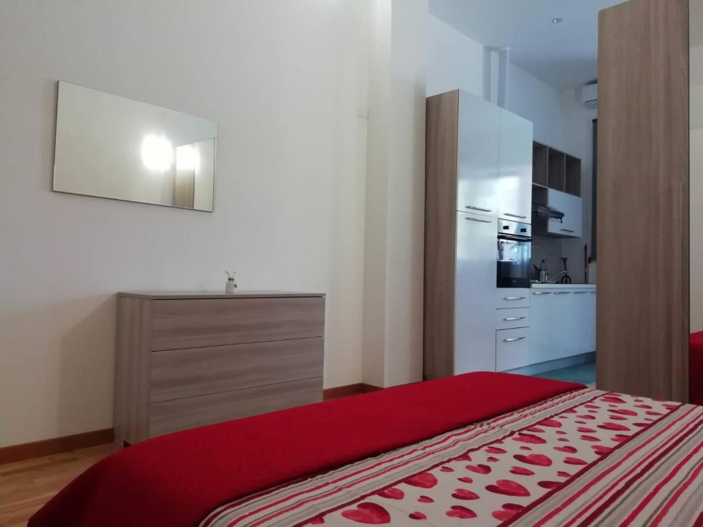 Domus Irnerio I Tassa Di Soggiorno Inclusa Nel Prezzo I Μπολόνια Εξωτερικό φωτογραφία